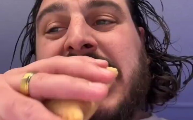 هل هناك أحد يفهم ويشرح لي معنى هذا؟