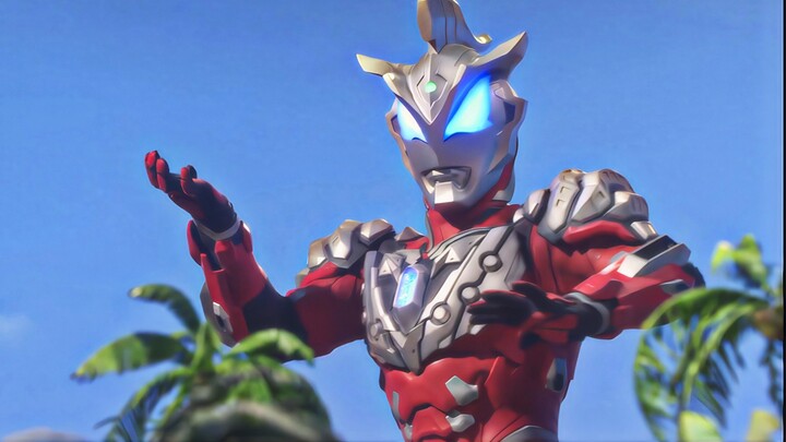 "Perasaan mecha dan sensasi mencolok dari bentuk ini sungguh keren!"