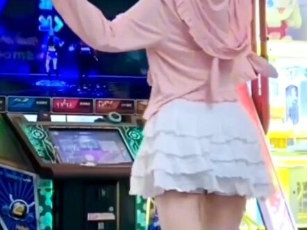 Little Boy Girl Dances