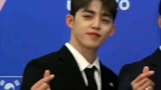 الملائكة تمنع هولانغ، يا للهول، يا صغيري باي على وشك الانهيار هههههه