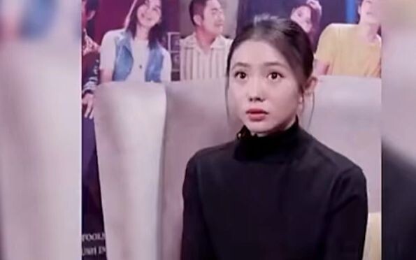 任敏，这才是清纯感和不用刻意营造的可爱吧