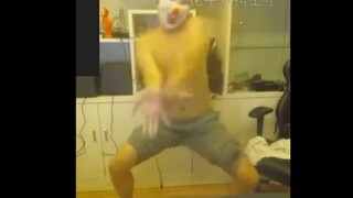 这是当我在听Megadeth的一些solo时，脑子里会出现的画面