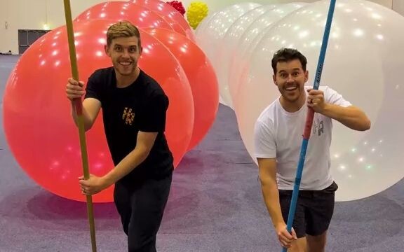 Balloon popping competition, blind guessing? [Ridiculous]