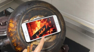 My girlfriend is learning to cook for the first time! It’s outrageous!!