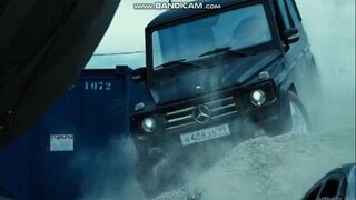 Die Hard 5 (2013) - SUV chase Scene