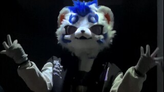 [Vũ điệu Fursuit] Chiến binh quái vật đường phố