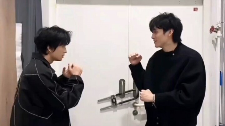 诡秘这是我给你找的喜人跳舞小视频