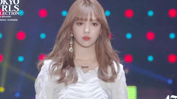 Tokyo Fashion Show: Fujita Nicole & Yuuko Araki Strut Their Cute, Elegant Styles—A Runway That Suits