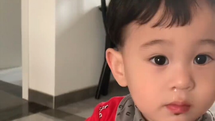 [Mario] Teases his mom until she gets mad and even asks her to scold him! But as soon as he’s really