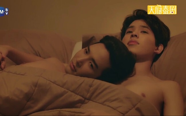 【朋友圈2】全程高能，帅哥美女小攻小受，现在都如此直接