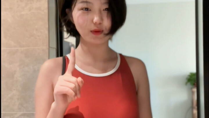 Wearing LV and Chanel to Scam People on Shuidichou?