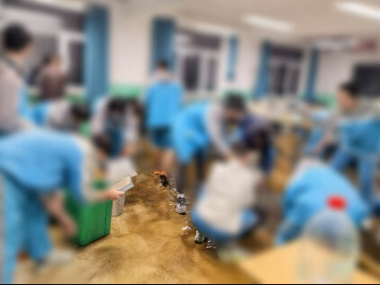 The class was flooded with orange liquid