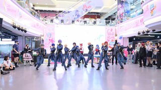 路演意思不就是路过上去表演一下（）一支男团路过随舞并且上去跳了一段
