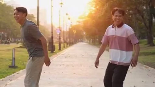 🛹 ล้มก็ล้มด้วยกัน หัวเราะก็หัวเราะด้วยกัน 😆