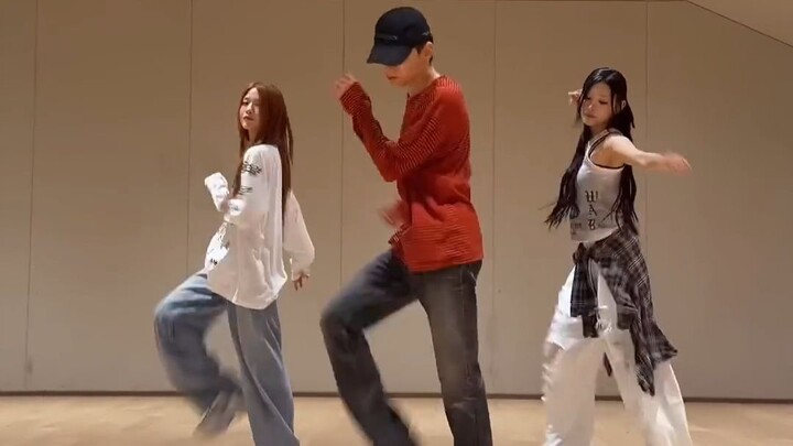 【RESCENE】ท้าเต้นเพลง singasong ร่วมกับรุ่นพี่ชเวฮันซอลแห่ง SEVENTEEN