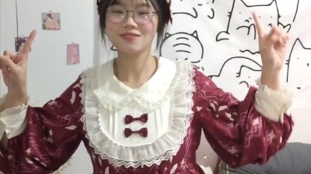 【2000粉答谢视频】进军宅舞区～我粉丝说发出来就2000粉啦哈哈哈哈哈哈