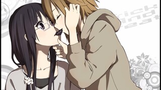 学 校 里 男 女 禁 止 早 恋