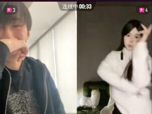 Chú khỉ nhỏ và cô streamer điều khiển từ xa kết hợp với Yang He Su “mồm nhanh hơn não” nhảy nhót, cả