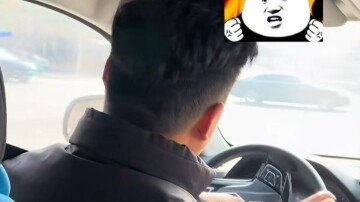 Bukan, kawan, kok jadi begitu dermawannya?