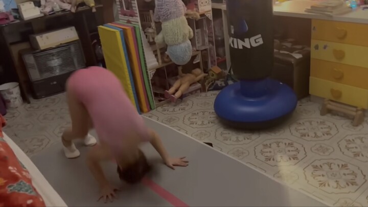 yoga girl