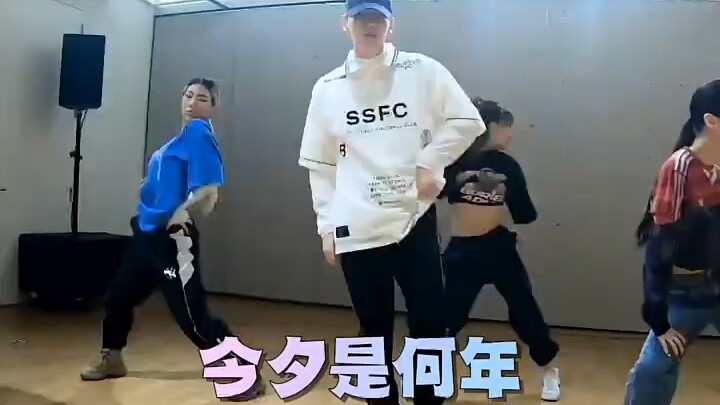 Phải nói là SM thực sự biết giấu đấy! Liệu còn phòng tập của Bamib nữa không, mau đưa ra đi!!! #Biên