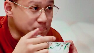 Giám đốc văn phòng chính là bộ não trung tâm thực sự. Hãy cùng xem cách anh ấy đối xử với mọi người.