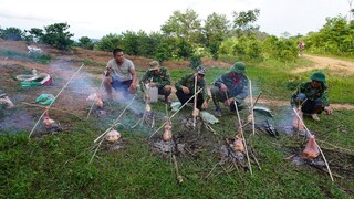 THỬ CÁCH NẤU MẤU ĂN THEO CÁCH LẠ THƯỜNG