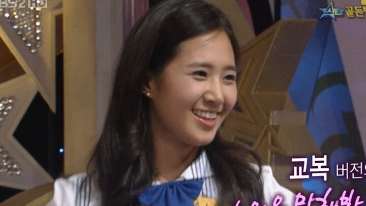 Girls' Generation Genie School Uniform Version: Yuri is still not Buddhist at this time, she is very