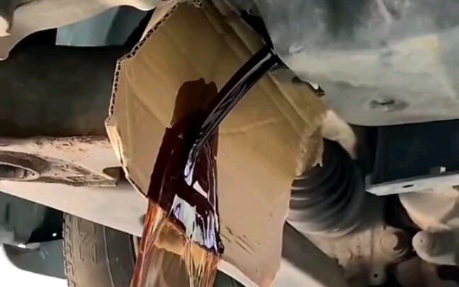 换个变速箱油太难了，看完你就知道了。