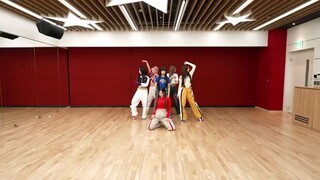 NMIXX "Love Me Like This" Dance Practice