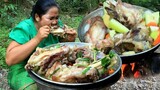 Cooking soup Beef Leg with Papaya and  carrot Recipe for food By village - Cooking Life