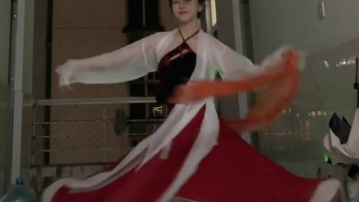 露营宿舍版之舞蹈生吃饭的正确打开方式