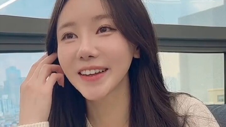 [Foreigners' reactions] Show Korean beauties the red carpet looks of female artists. Whose red carpe