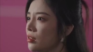 เจอกันครั้งแรกก็แจกหมัดเข้าหน้าเขาเต็มๆ👊แต่ลูกของเขากลับชอบเธอมากจนได้แต่งงานกันซะงั้น