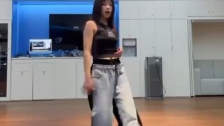 จางกุยเจินเต้นตาม UP