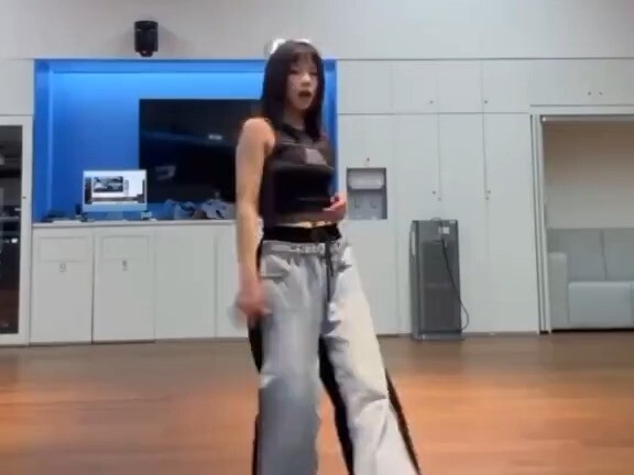 Jang Gyu-jin's cover dance UP