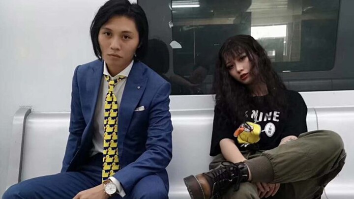Ekstra "Siapa? Kekuatan Super" - Seorang gadis cantik mendekatimu di kereta bawah tanah? Kau bermimp