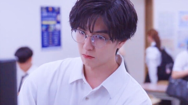 ภรรยาสุดน่ารักจนซีพียูยังไหม้ ให้บอกว่าอิจฉาเหรอ? ไม่มีทางหรอก เขายังไม่เข้าใจเลยด้วยซ้ำว่าความรู้สึ