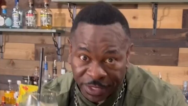 Oliba Cocktail Mixing