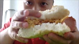 ASMR EATING SOUNDS (DUTCH)   - DUTCH FOOD : SMOKED SAUSAGE