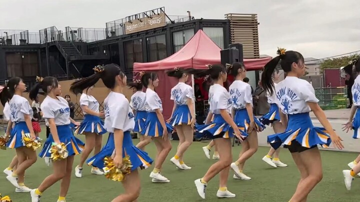 Sekolah Menengah Atas Putri Jepang: Tim Marching Band Putri SMA Jepang | Sekolah Menengah Atas Senda