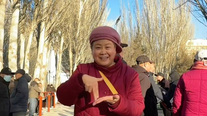 أرقص رقصة 2025 الشهيرة دفعة واحدة!