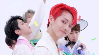 PENTAGON 'Sha la la' Versi GAP CRUSH, Busana Formal Seksi, Pakaian Panggung Ganteng, Hanbok Imut