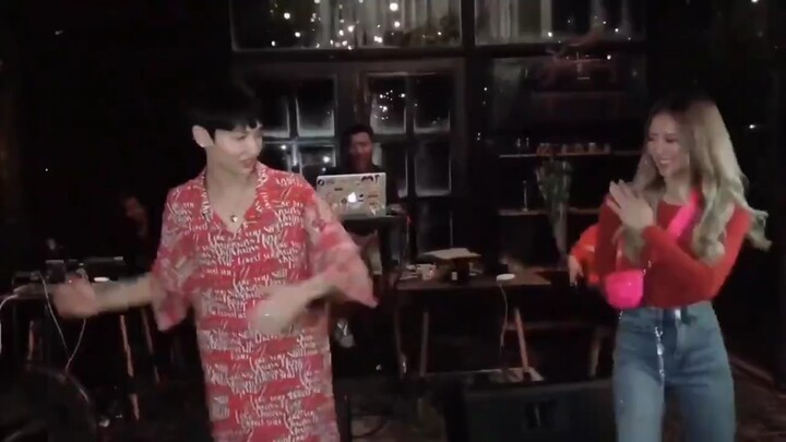 [Atthaphan] "Love Alarm"