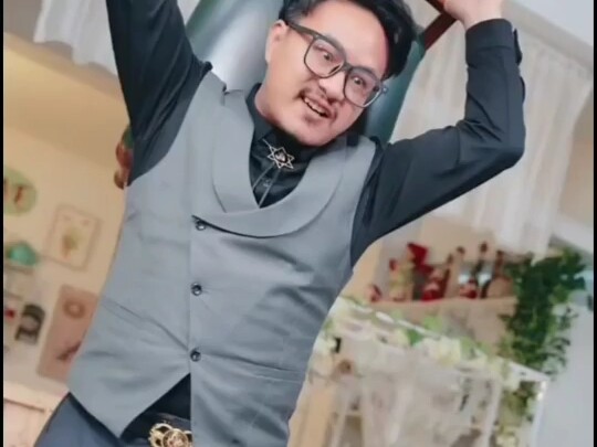 就算被管家活活打断了双腿也要赌下去！！！