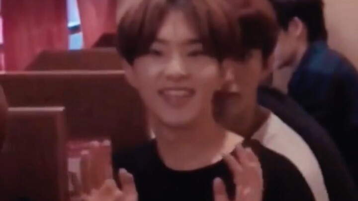 ซั่วชุนในโทรศัพท์ของหมิงหาว