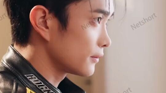 the reacer and he's dr, perfect 🫣