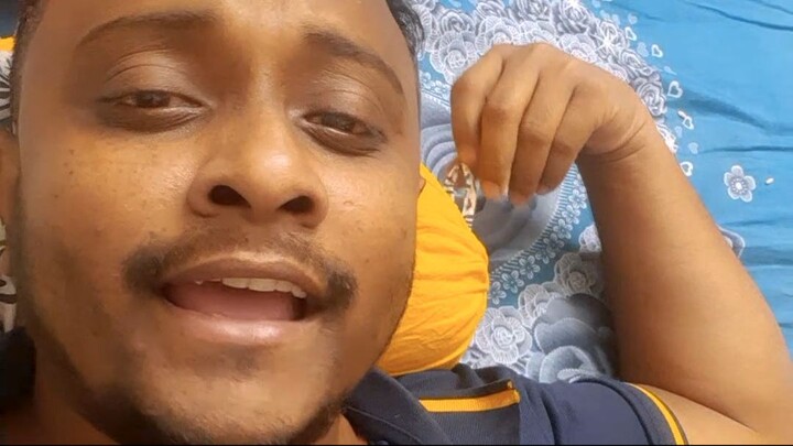 Dad’s Funny Singing Makes His Little Boy Laugh 😂 | Cute Father-Son Moment