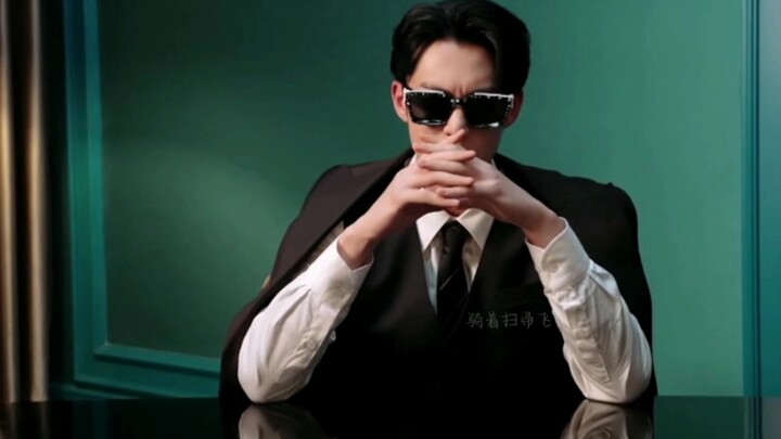 كنت أتمنى أن أظهر بشكلٍ رهيب... لكن ليش شعوري هيك... كأنّي مُنهَك قليلًا... هههههه... ما عاد فيي أتو