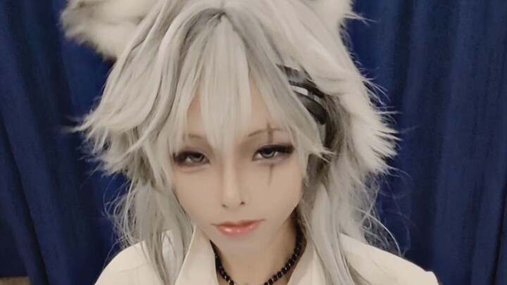 “ฉัน… ฉันก็ต้องใส่ถุงน่องสายด้วยเหรอ?” “มาซุรุ”